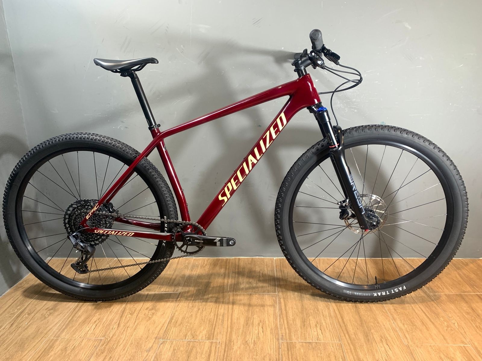 Bicicleta Seminova Specialized Epic HT Comp Tamanho L 2022