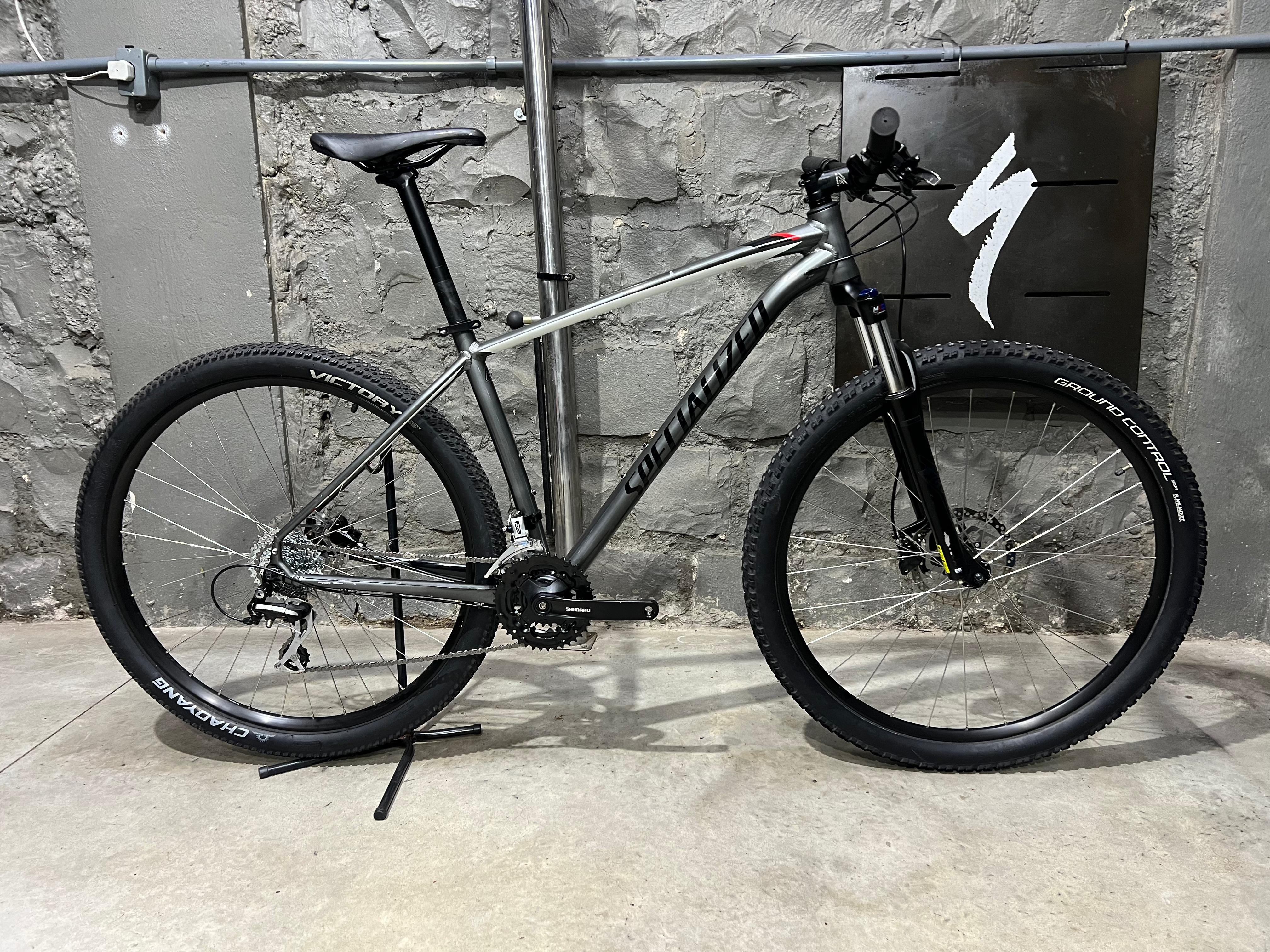 Bicicleta Seminova Specialized Rockhopper Sport 29 Tamanho L